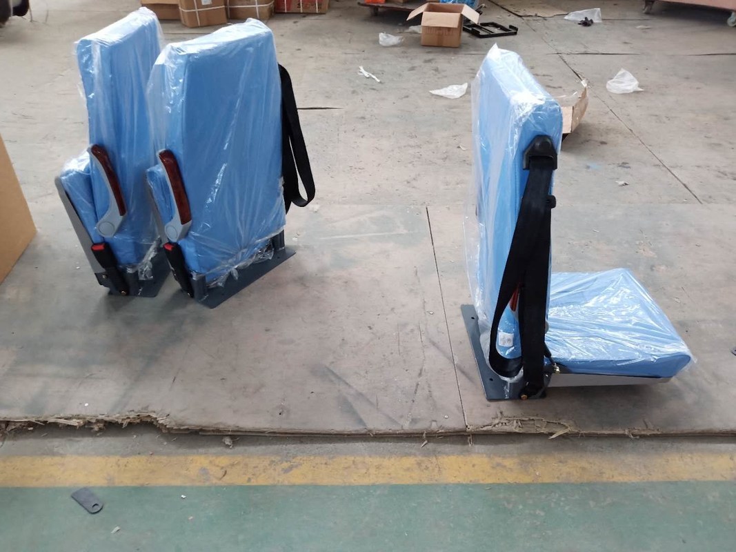 Palanca larga plegable fácil de reclinar del asiento del autobús en los pedestales de acero laterales montados en la pared G