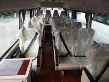 El autobús del resto del pie que descansa asientos, autobús expreso asienta el moho anti de Bautiful de la barandilla lateral