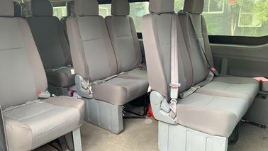 El autobús de Hiace de 2+1 disposiciones asienta la alta resistencia de desgaste de Durbale para el cuerpo estrecho